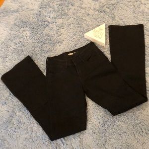 Like new Old Navy flare ankle jeans